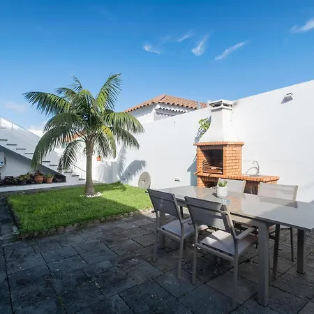 Casa Formosa - Host & Chill Guest house *